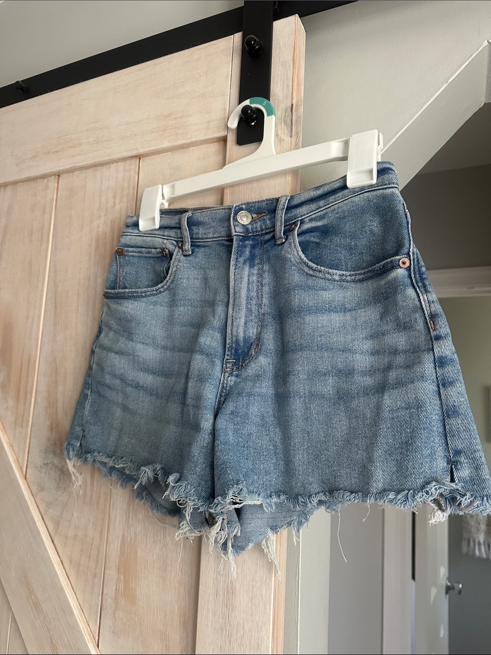 American Eagle Outfitters Light Blue Distressed Frayed Hem Denim Shorts